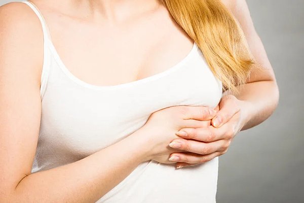 哺乳期预防乳腺炎